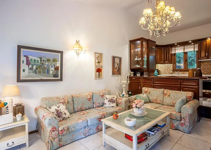 Luxurious Sani Luna With Shared Pool