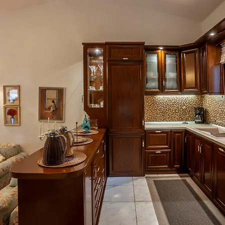 Villa Luxurious Sani Luna With Shared Pool *