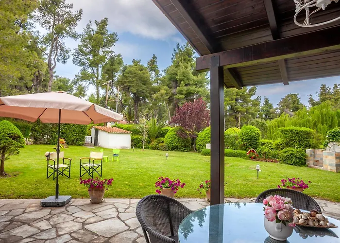 Villa Luxurious Sani Luna With Shared Pool