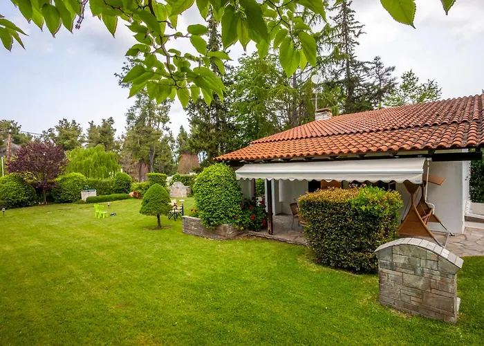 Luxurious Sani Luna With Shared Pool Villa *