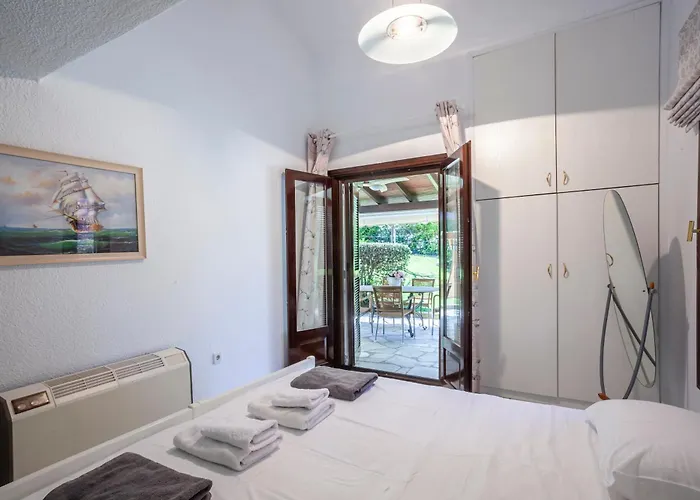 Luxurious Sani Luna With Shared Pool Villa