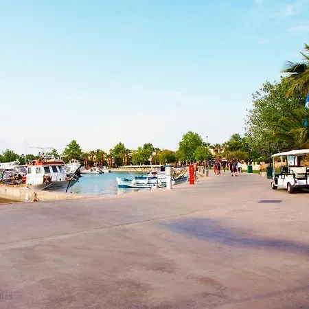 Luxurious Sani Luna With Shared Pool Villa Sani (Chalkidiki)